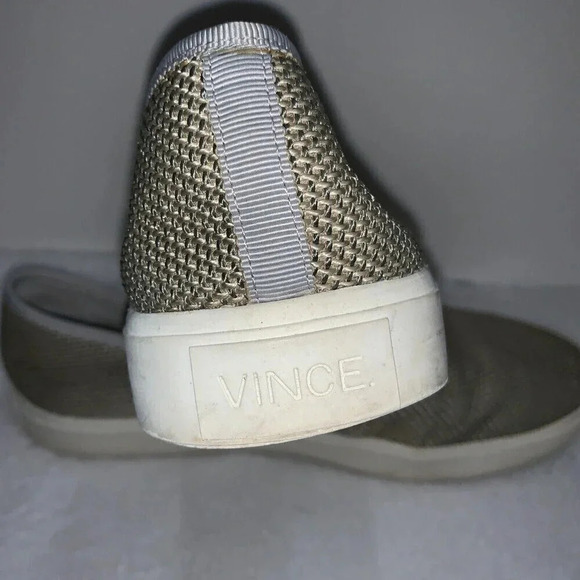 Vince Blair Women's 8 Shoes Gray Taupe Slip-On Sneakers Woven Fabric Texture - Picture 9 of 16